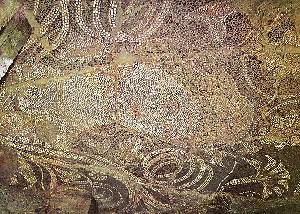 17th, October,  2000, mosaic of IV century in Mallakastra