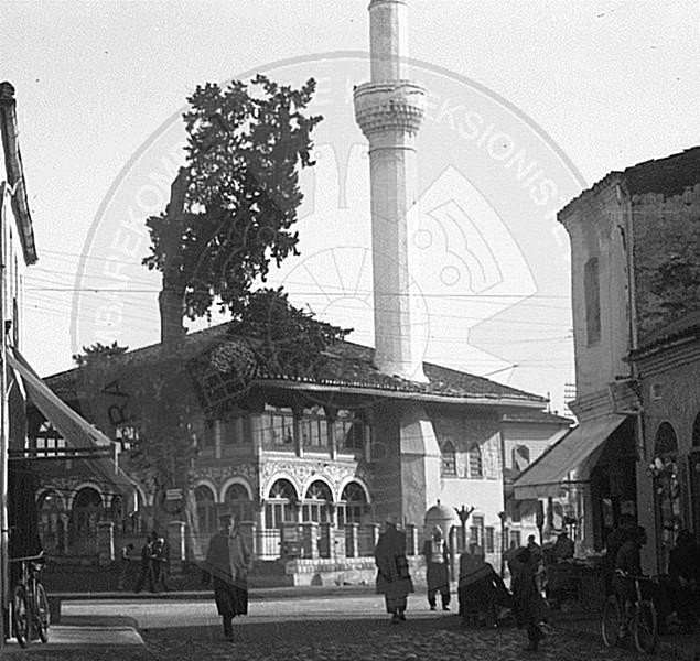 16th October, 1937, the opening of  “Rozafati” movie house