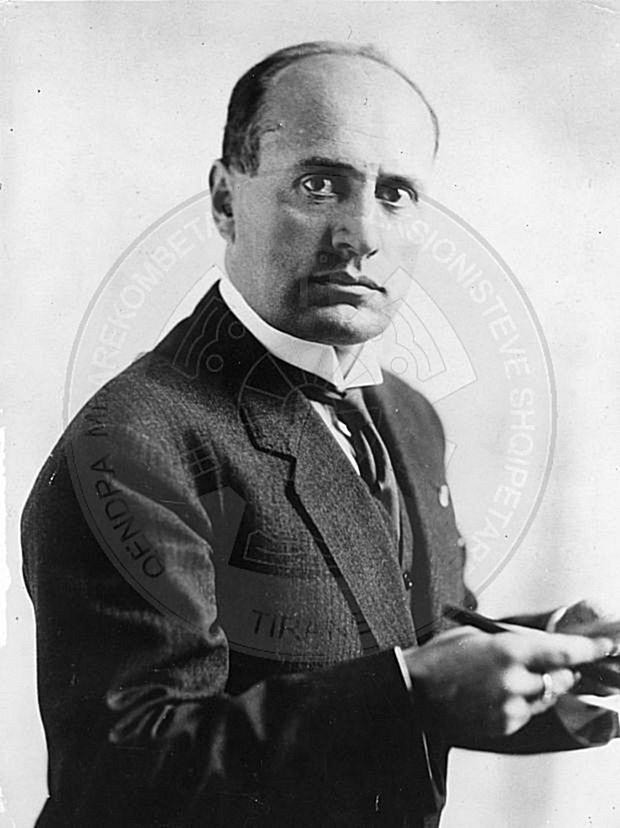 11 Dhjetor 1926, ligji i letërkëmbimit Dino-Musolini  mbi traktatin Italo-Shqiptar