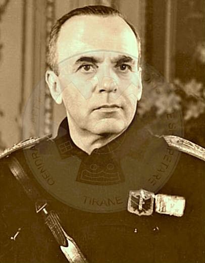 3 Dhjetor 1941, krijohet qeveria kuislinge e Mustafa Krujës