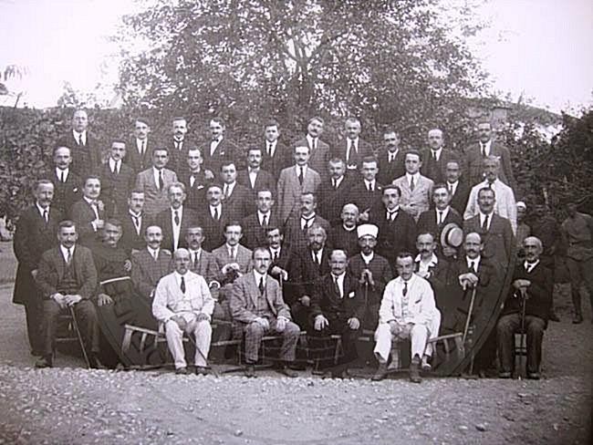 February 1st, 1920 officially started the work, the government of the Congress of Lushnja