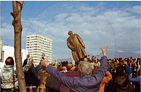 February 20th, 1991 crashed in Tirana the memorial of Enver Hoxha