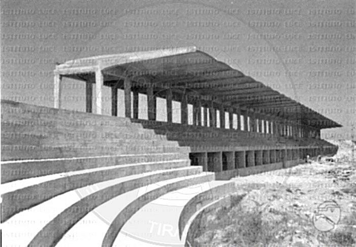 23 Mars 1938, qeveria miratoi fondin për ndërtimin e stadiumit “Qemal Stafa”