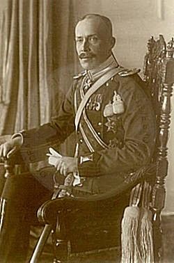 18 Prill 1945, vdiq princi me origjinë gjermane Vilhelm Vidi i caktuar në krye të Shtetit Shqiptar