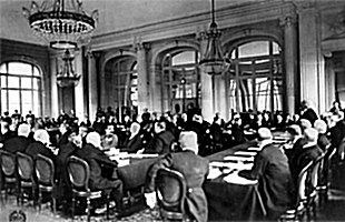 21 Prill 1919, protestë e komiteteve patriotike për Konferencën e Paqes në Paris