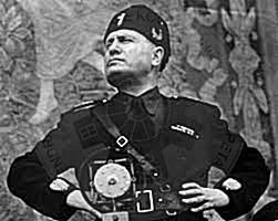 15 April 1939,  Benito Mussolini hosted in Rome the Albanian envoy to submit the crown