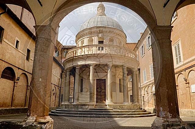 10 Prill 1711, u hap katedra e gjuhës shqipe në kolegjin San Piero Montorios në Itali
