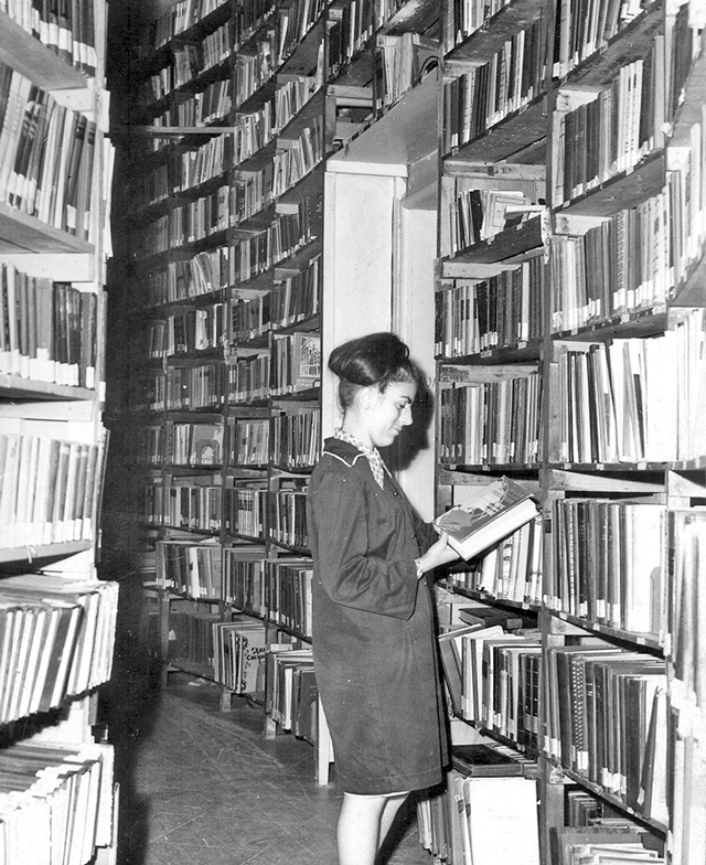 14 April 1937, censorship decision of the Ministry of Education, which prohibits bringing from the outside of books, brochures and press