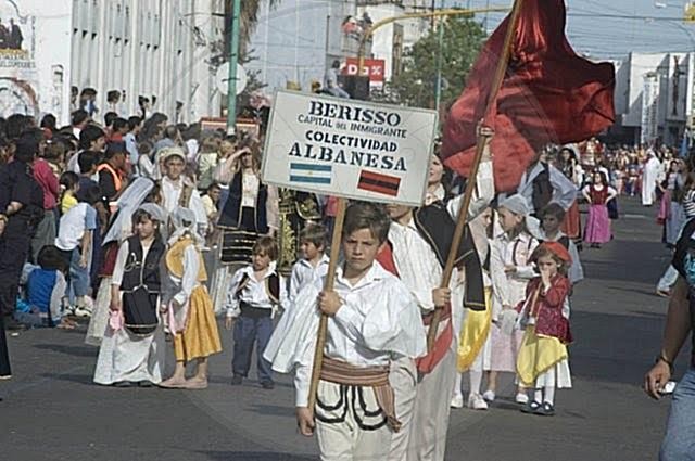 21 April 1907 the Albanian exiles founded in Buenos Aires the patriotic and cultural society “Lidhja shqiptare”