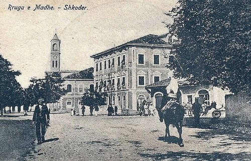 9 Prill 1939, ushtritë fashiste italiane, pushtuan Shkodrën dhe Gjirokastrën