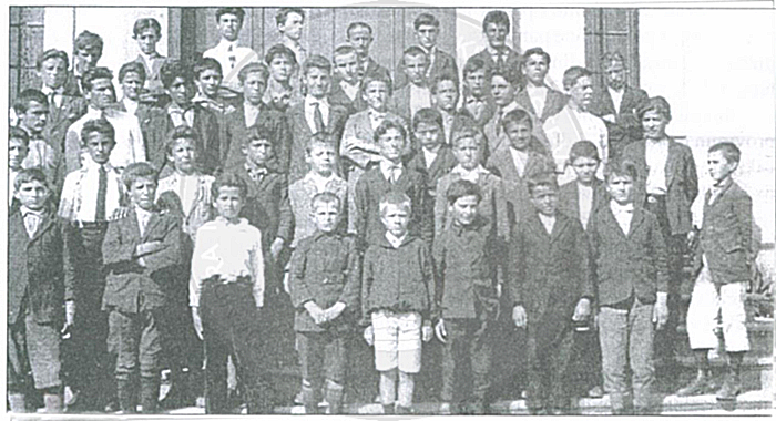 30 May 1931, at the Albanian American Technical School, graduated 30 graduates