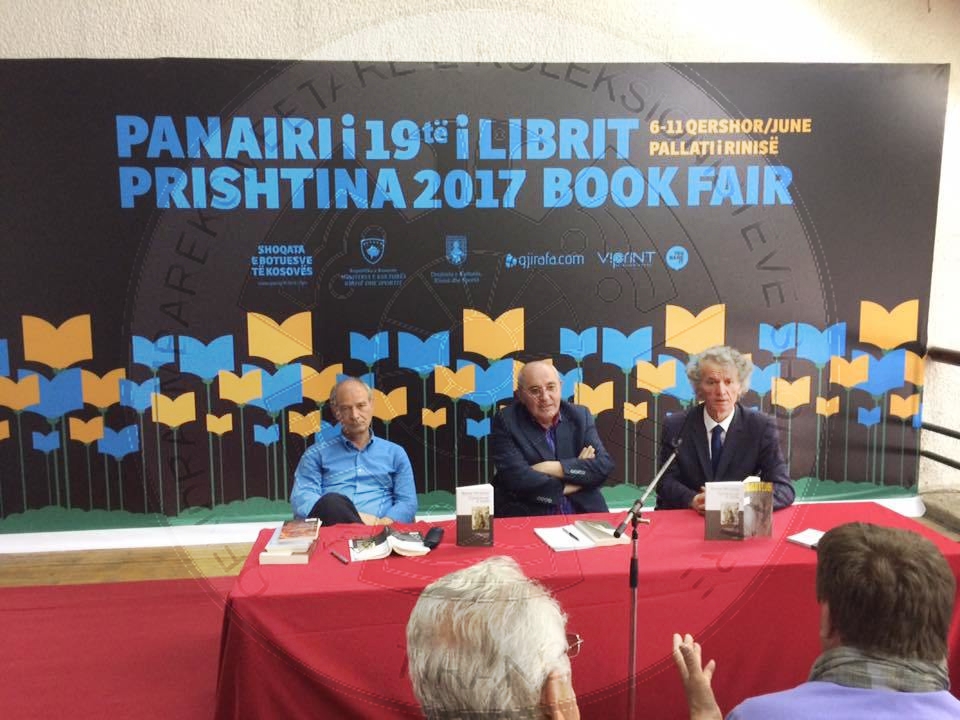 Book Fair in Pristina / Besnik Mustafaj author of the year with “Father of the Doctor”