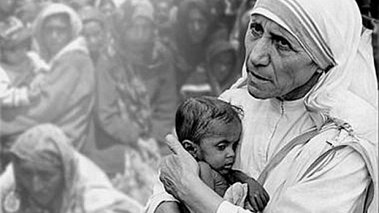 6 June 1997, the American Congress honored Mother Teresa with the “Gold Medal”