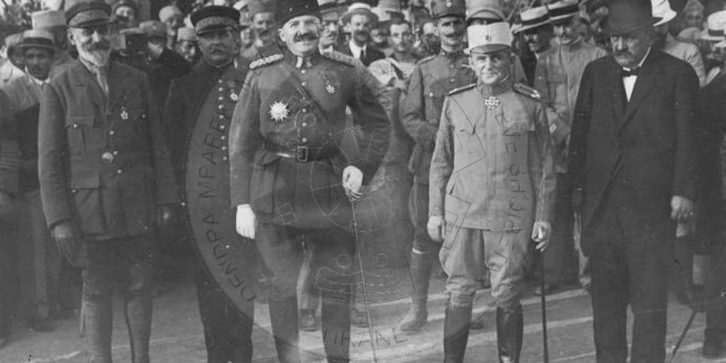 18 August 1914, Esat Pasha Toptani declared himself the head of the interim government
