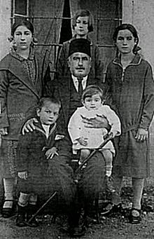 25 Maj 1907, lindi Fejzi Dobi në Izmir të Turqisë