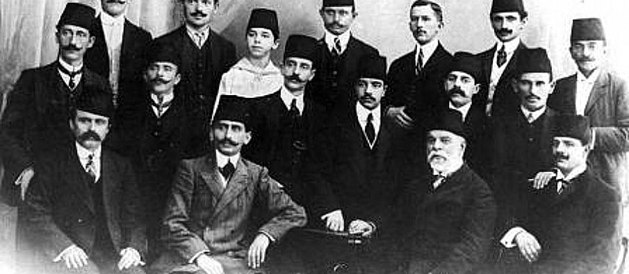 5 May 1913, the Governemt of Vlora starts reforming the reorganization of the judicial system