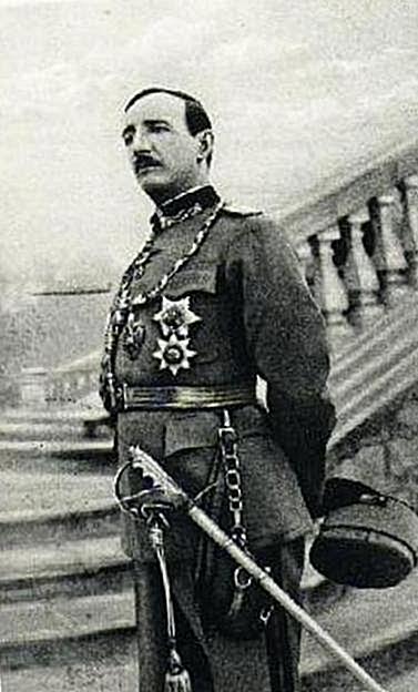 11 Maj 1928, Ahmet Zogu bëri ndryshime në përbërjen e kabinetit të tij qeveritar