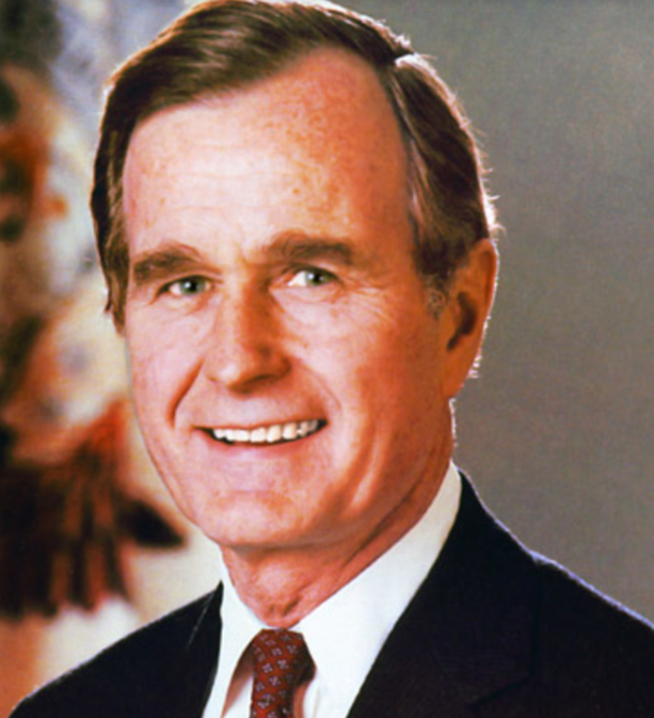 (Shqip) 8 Nëntor 1988 u zgjodh në SHBA President George H. W. Bush