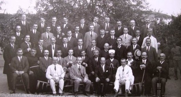 1 January 1920, was established the Organizing Commission of Lushnja Congress